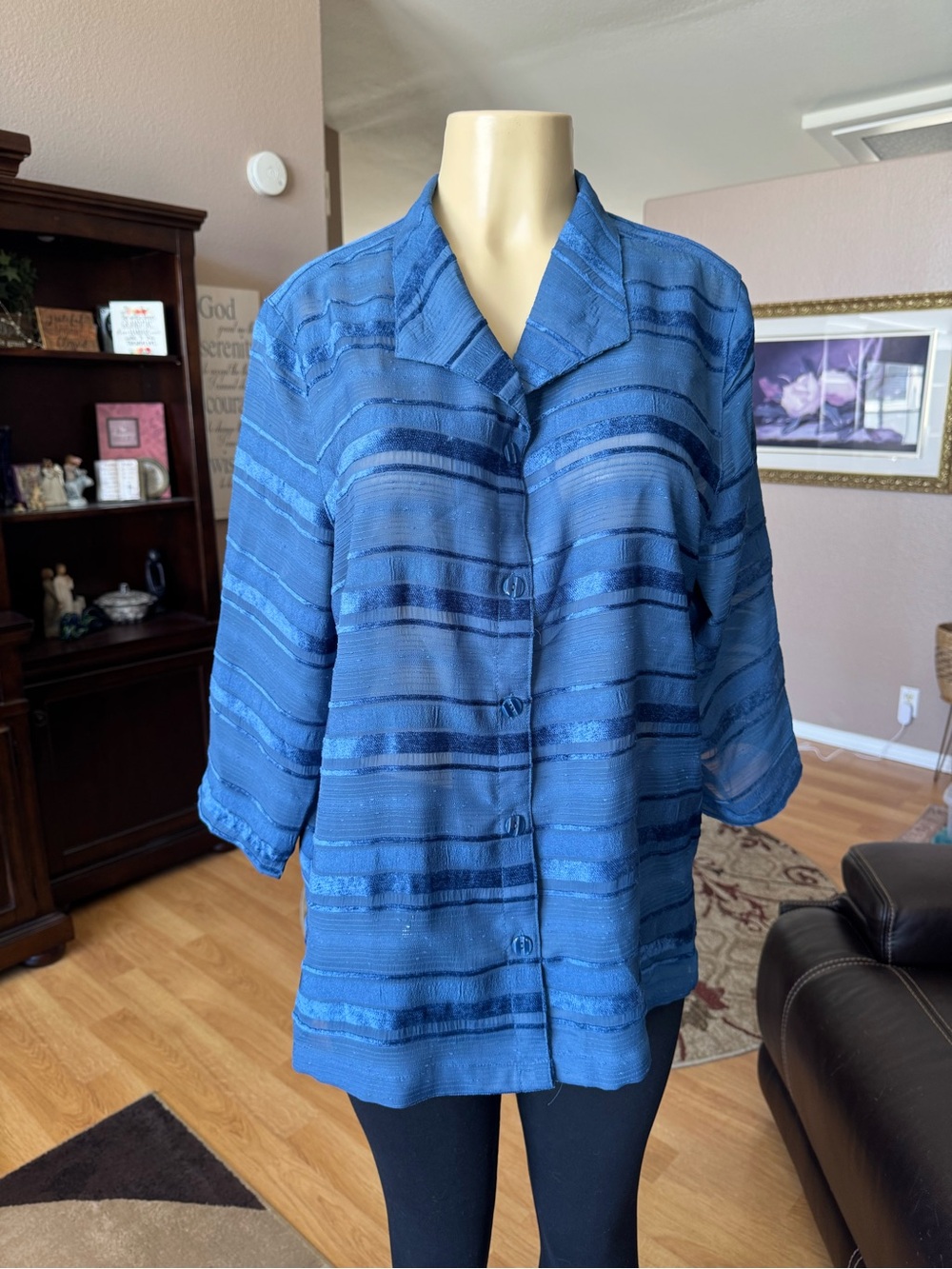 French Laundry slightly sheer blue striped button front blouse-size XL - Picture 6 of 10